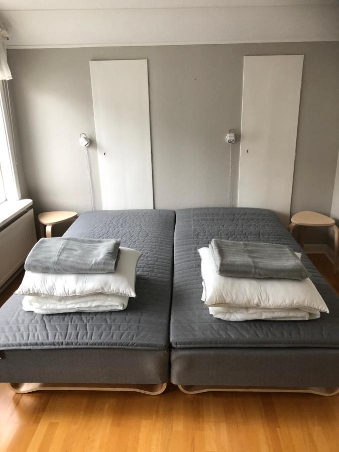 Hagabergets Vandrarhem Ullared Esterno foto