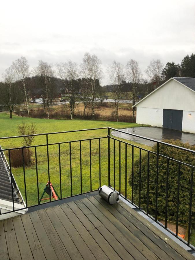 Hagabergets Vandrarhem Ullared Esterno foto